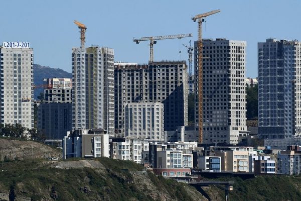 Около 80 семей на Камчатке получат квартиры взамен повреждённых землетрясениями