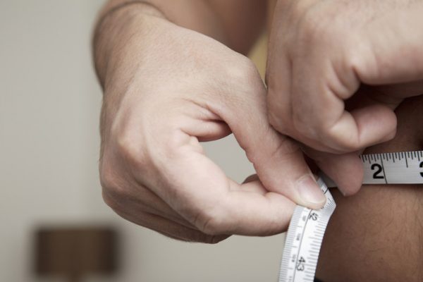 Врач Мухина назвала абдоминальное ожирение самым вредным