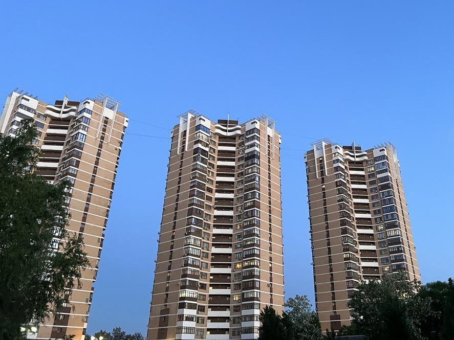 Спрос остыл: рынок новостроек в Сочи в начале года резко просел