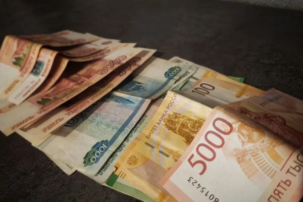 Прокуратура Забайкалья проверит задержки выплат педагогам в Чите