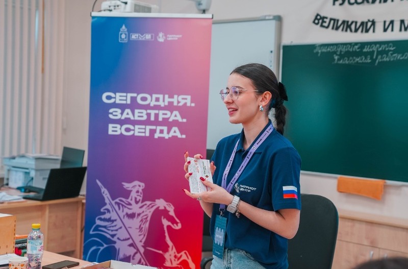 В Астраханской области проходят форумы по профилактике деструктивного поведения среди молодёжи