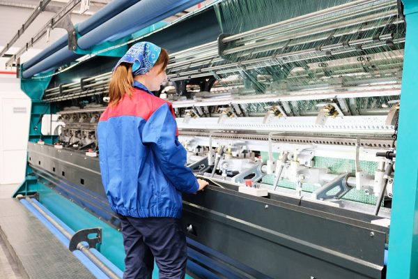 Астраханские поля уходят в тень: в регионе начали выпускать продукцию для этого | АРБУЗ