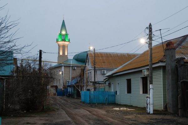 В Астрахани электрифицировали улицу рядом с Зелёной мечетью | АРБУЗ