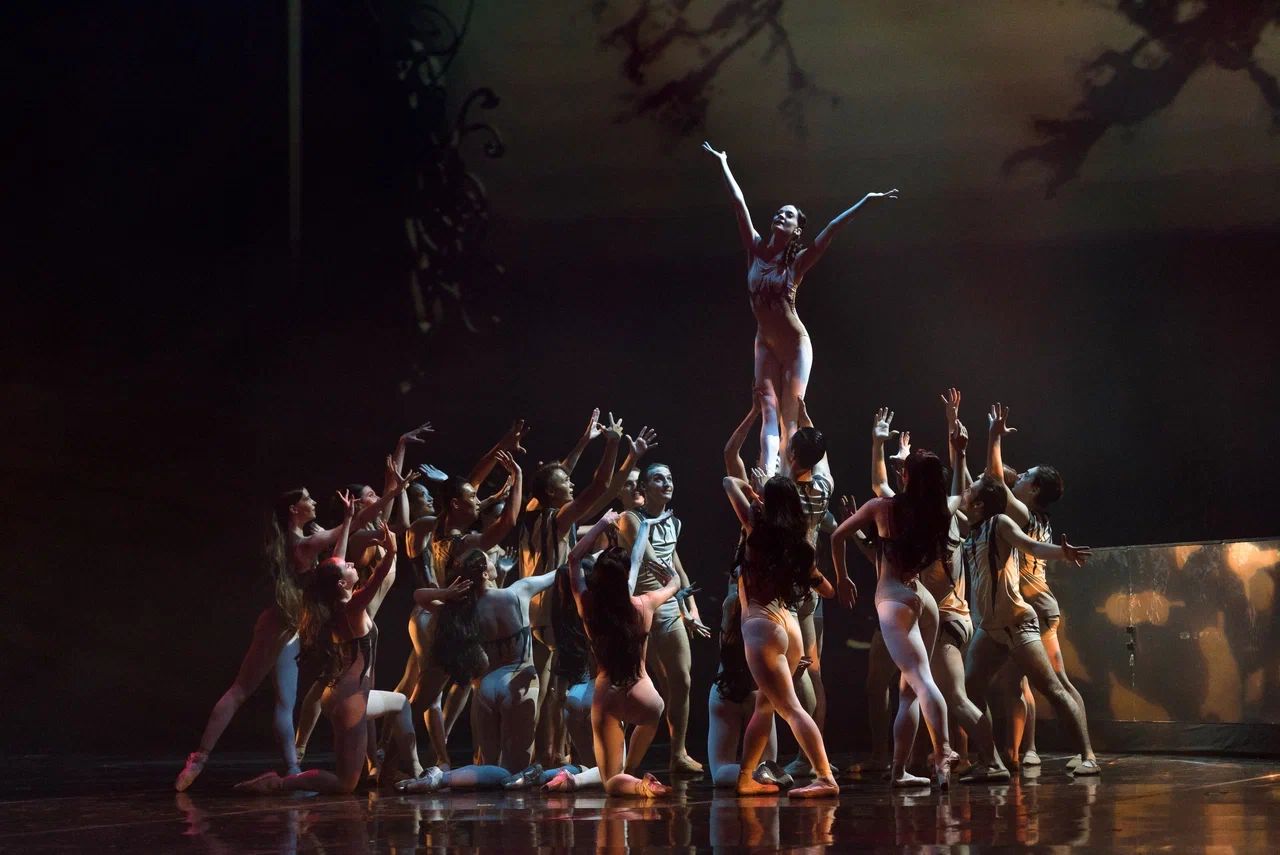 В астраханском театре оперы и балета появятся приборы для создания спецэффектов | АРБУЗ