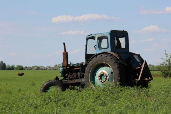 За тракторами, квадроциклами и вездеходами хотят усилить контроль 