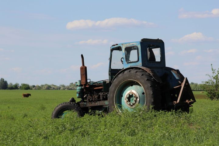 За тракторами, квадроциклами и вездеходами хотят усилить контроль 
