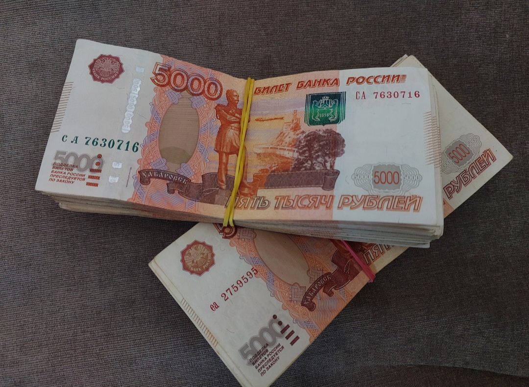 Простая пенсионерка из Астрахани, бывшая работница поликлиники, потеряла почти 10 млн | АРБУЗ