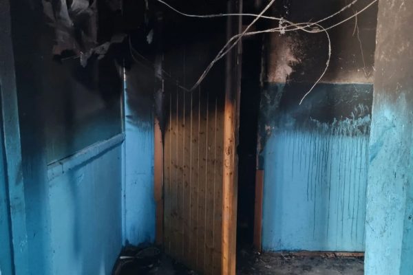 Ночь мести: в Астраханской области парень поджег квартиру друга и наказал другого приятеля | АРБУЗ