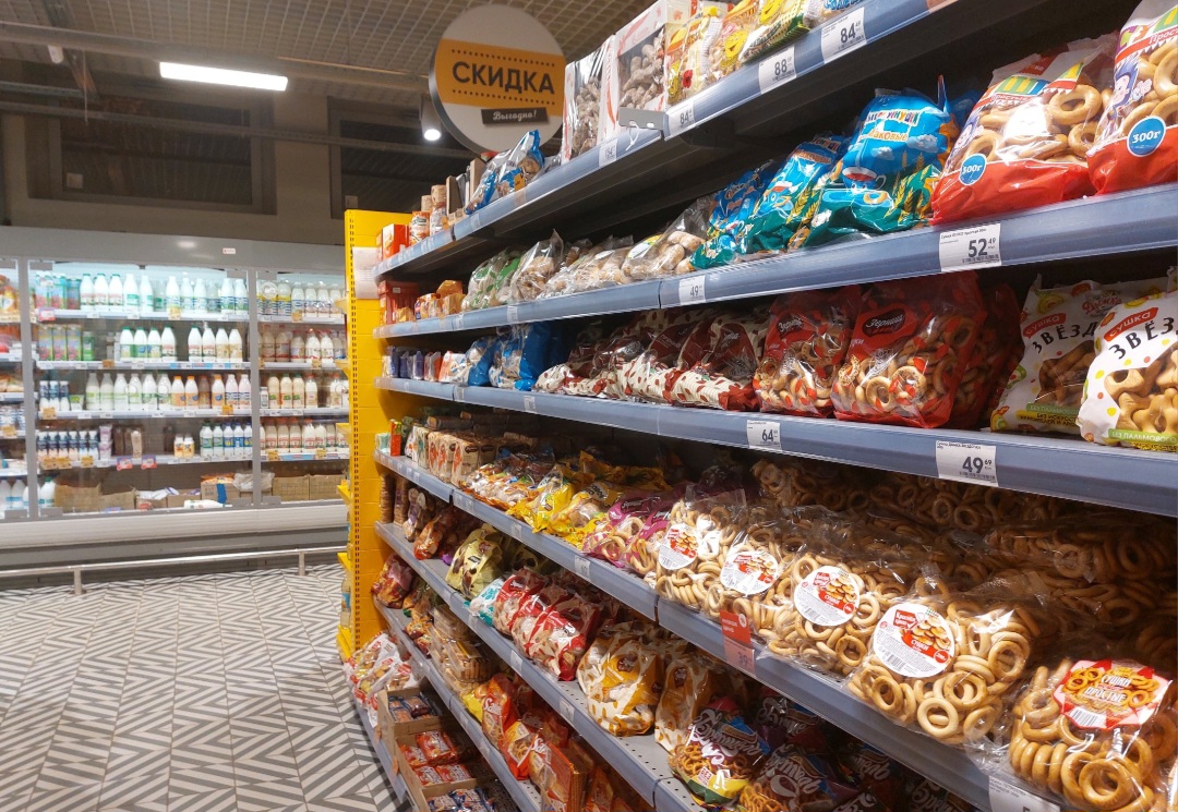 В магазине Астрахани коляска стала прикрытием для женщины: не прокатило | АРБУЗ