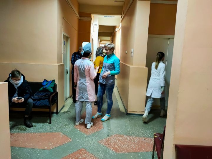 Для медработников вводят халаты разного цвета в зависимости от должности