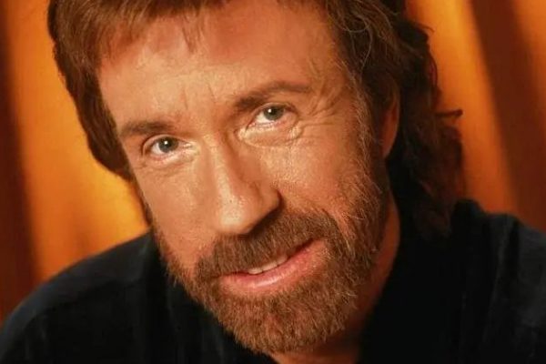 Ушел из жизни американский актер Чак Норрис