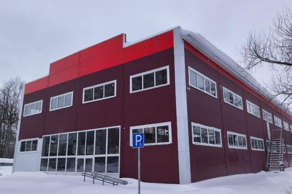 В Химках достроили торговый центр с гаражом-стоянкой