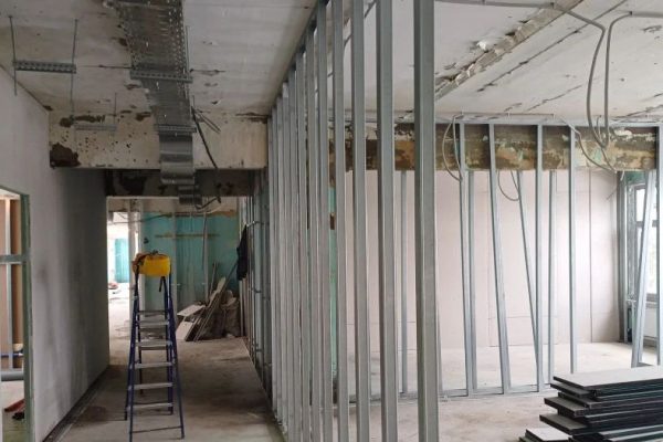 В Ступиноена четверть завершили капремонт Малинской школы