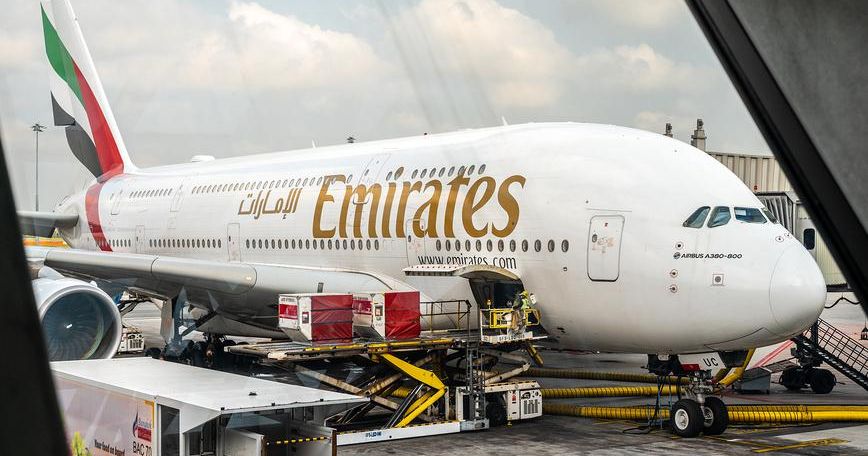 Авиакомпания Emirates не пускает россиян на рейс из Мальдив в Дубай