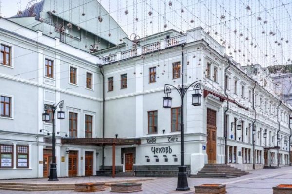 МХТ имени Чехова просит зрителей распечатывать билеты из-за проблем со связью