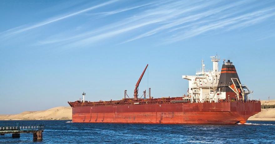 Американцы могут арестовать идущий на помощь Кубе российский нефтетанкер