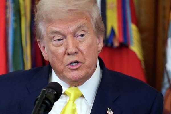 Трамп предложил реформу выборов для ограничения почтового голосования