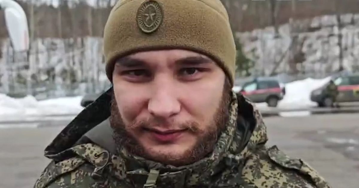 Видео: вернувшийся из плена русский боец связался с близкими