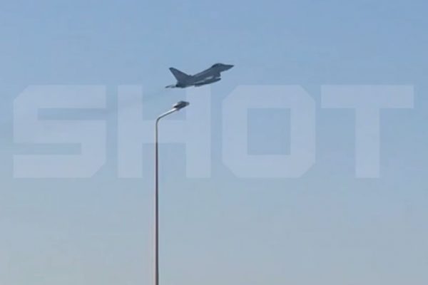 Российские туристы в панике из-за истребителей над египетскими пляжами