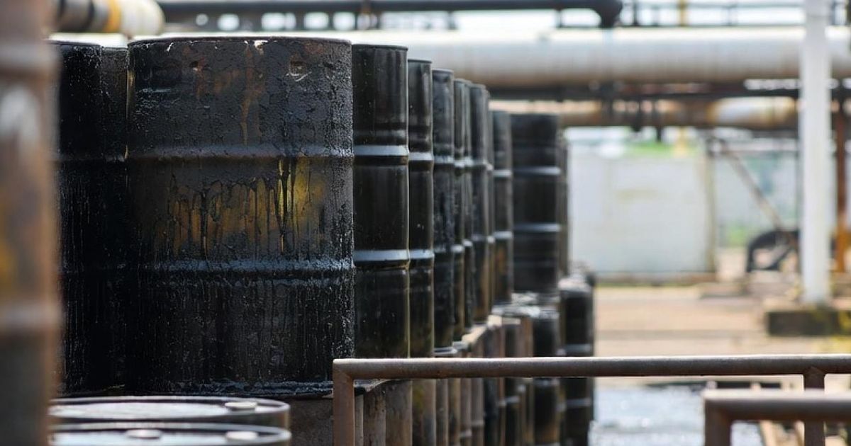 Тупик ОПЕК: Кувейт экстренно останавливает добычу нефти из-за переполненных хранилищ