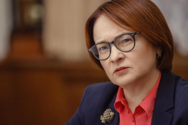 Набиуллина назвала проблему с «раздолжнителями» острой