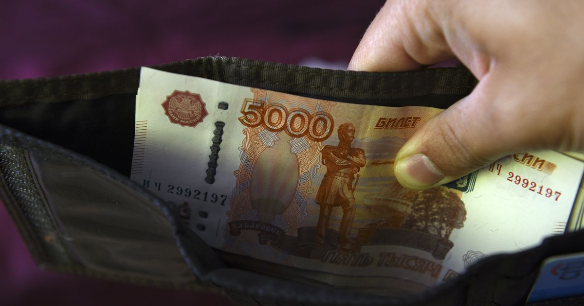 В Госдуме призвали увеличить выплаты родителям до уровня прожиточного минимума