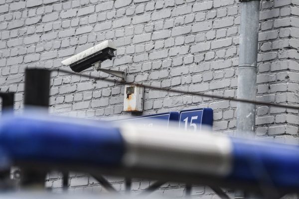 Слив информации за 300 тыс. руб.: в Кузбассе главврач помог бизнесвумен выиграть контракт на 1,3 млн руб.