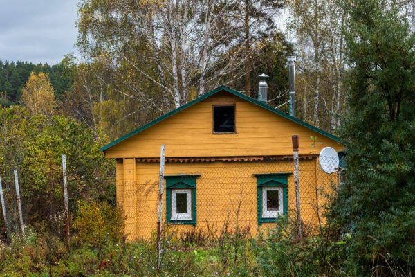 Адвокат рассказал о штрафах за неправильную установку уличного туалета