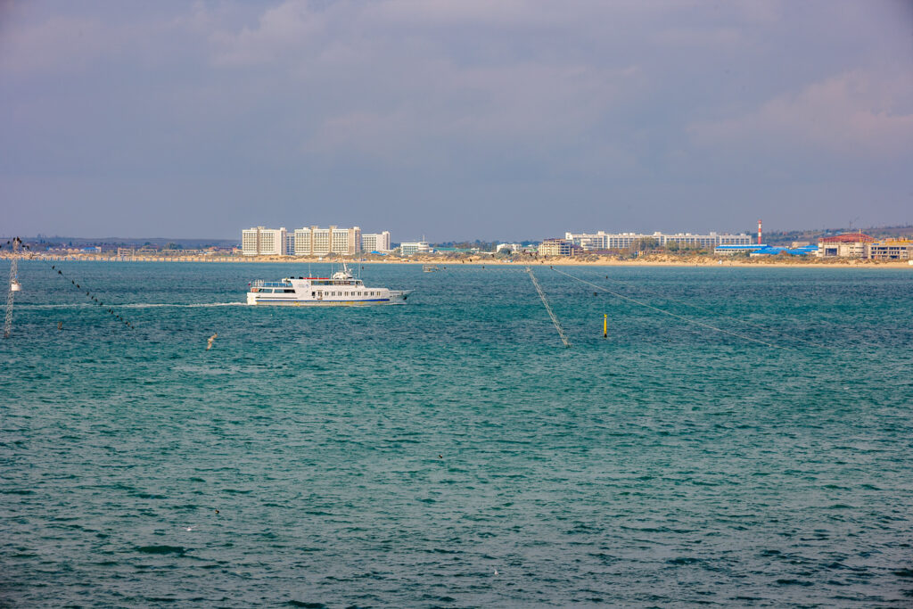 На снимках Черного моря из космоса не выявили новых пятен нефтепродуктов