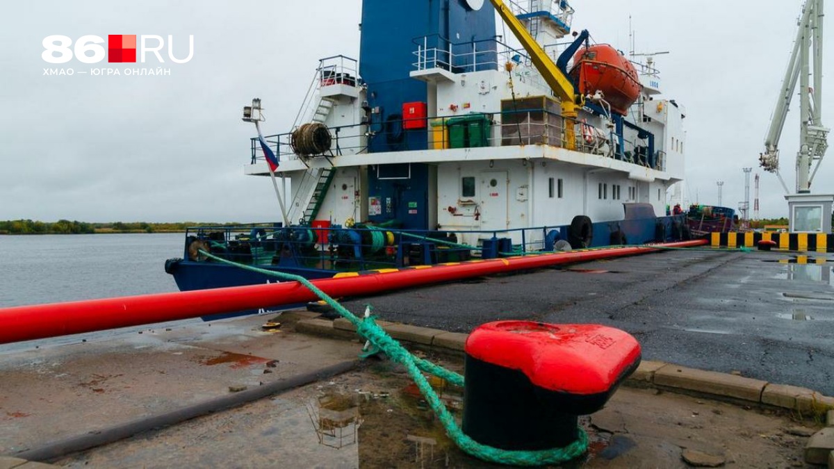 Российский танкер атаковали в Средиземном море