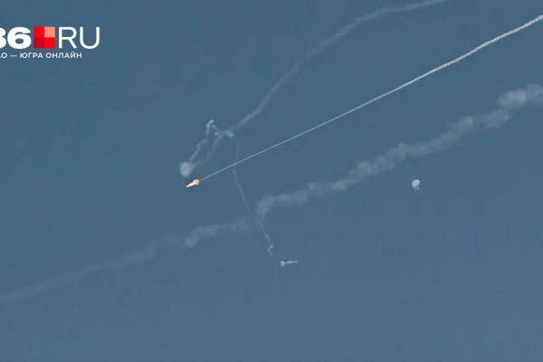 В Арабских Эмиратах объявили ракетную тревогу