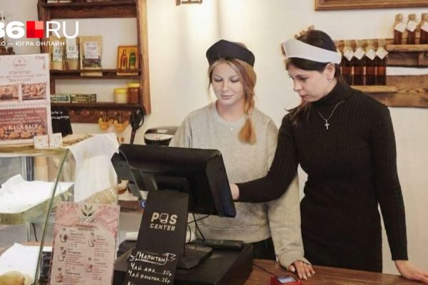 «Зайдут за кофе — зайдут и в храм». Как две студентки открыли при соборе пекарню — история