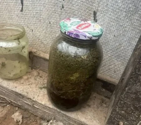 Астраханец хранил наркотики в банке