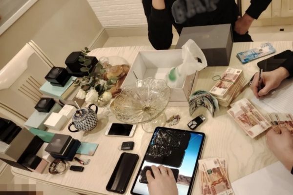 В Астрахани похитили деньги на топливо для судоремонтного завода