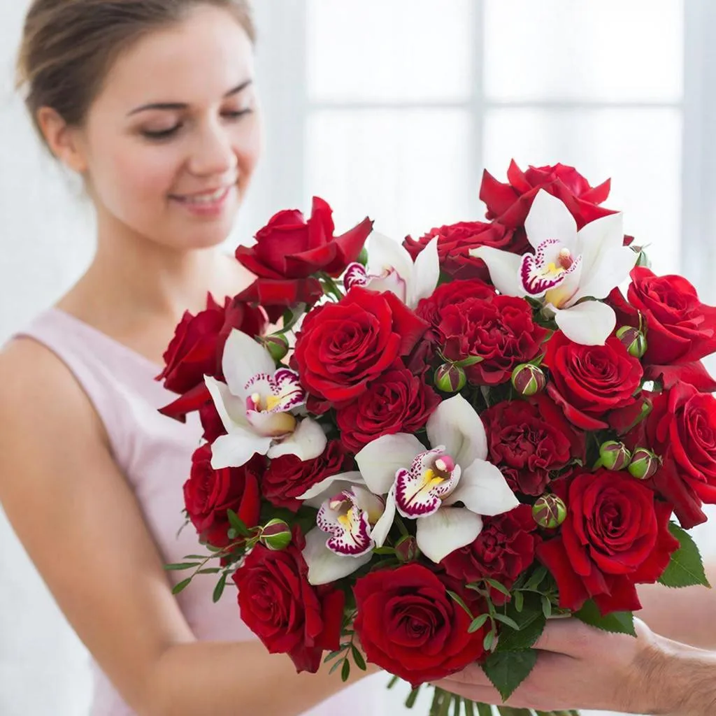 Какие цветы не вызовут аллергии в праздник