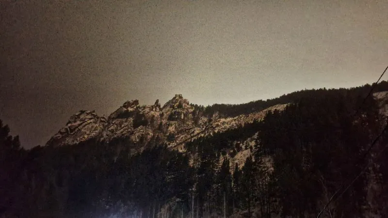 В Красноярске возбудили уголовное дело после исчезновения мужчины на Столбах