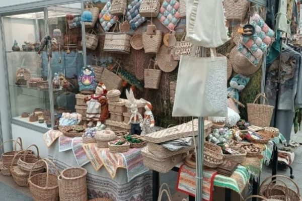 Изделия астраханских мастеров экспонировались в Москве