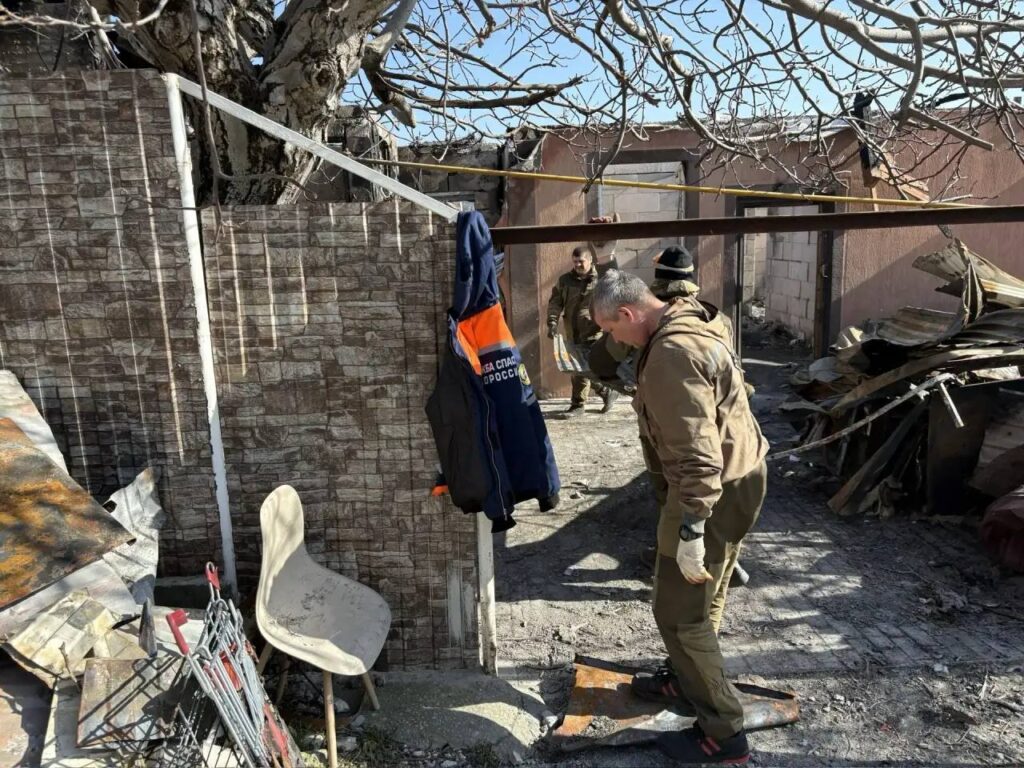 После ночной атаки 2 марта в Новороссийске поврежден 141 жилой дом