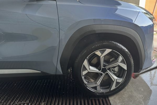 Астраханцам рассказали, когда нужно менять зимнюю резину на летнюю