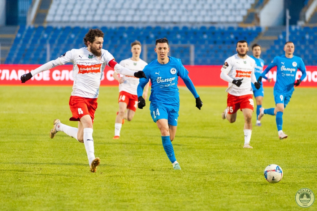 В первом домашнем матче года астраханский «Волгарь» сыграл вничью