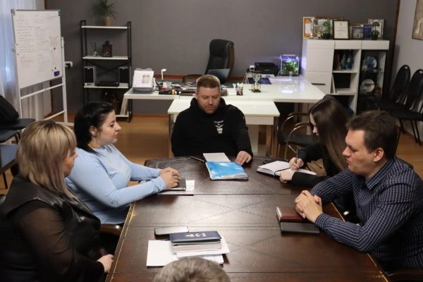 В городе Ахтубинск Астраханской области будут бороться с нелегальной торговлей