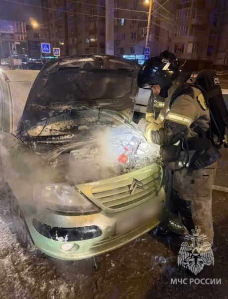 Авто горели в Астрахани из-за злого умысла
