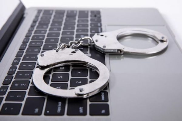 Миллионы рублей «соптимизировала» бухгалтер из бюджета средней школы