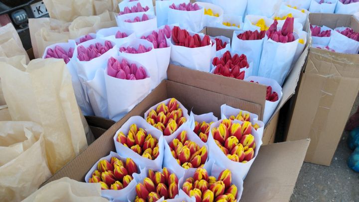 О самых дорогих букетах в канун 8 марта рассказали продавцы