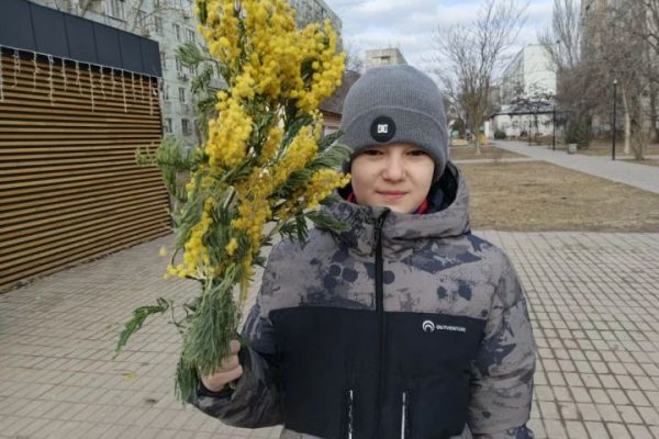 Сколько стоит букет в Великое цветочное воскресенье в Астрахани