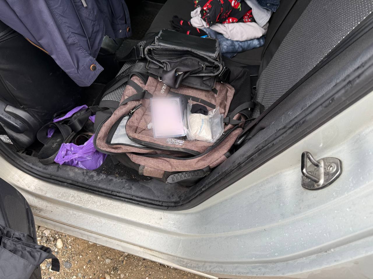 В Астрахани в автомобиле нашли 300 свертков мефедрона | АРБУЗ