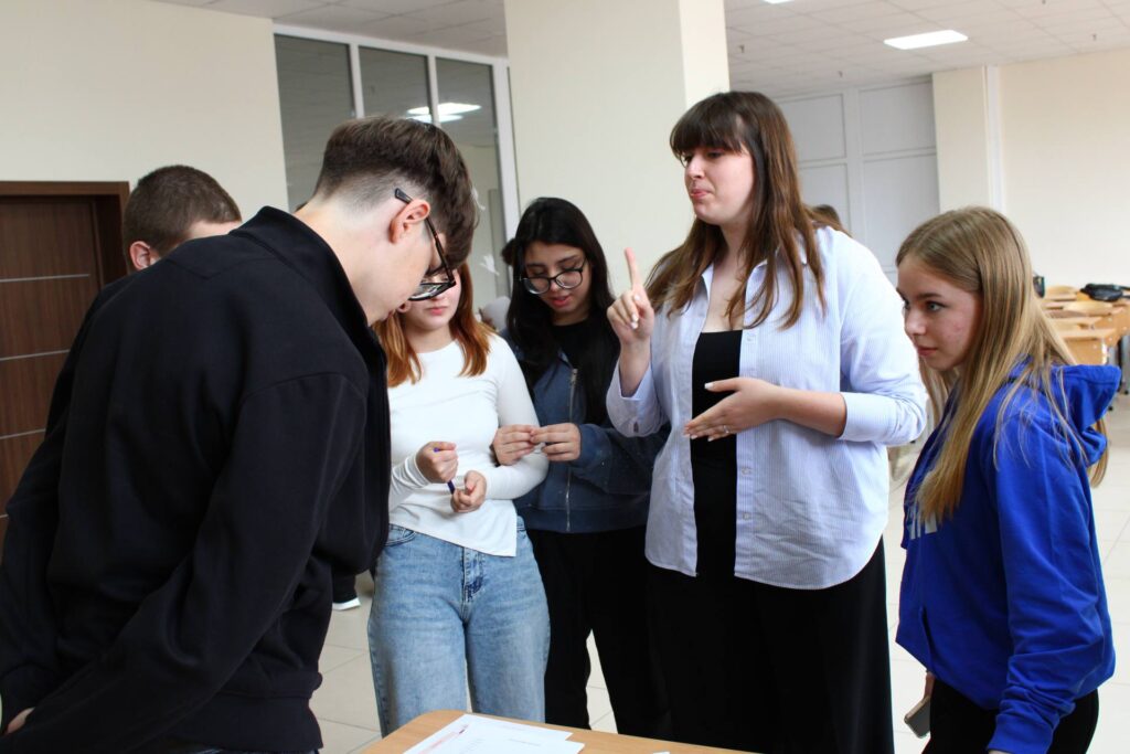 Молодогвардейцы РГУПа провели мастер-класс по тайм-менеджменту «Матрица времени»