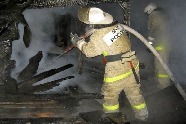 На пожаре в Астраханской области погибла женщина