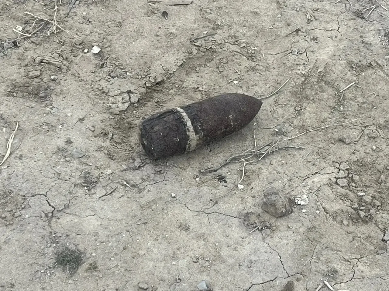В Астраханской области рабочий нашел снаряд времен ВОВ