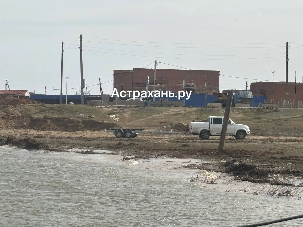В астраханских реках заметно повысился уровень воды.